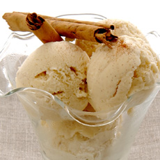 http://static.deliaonline.com/images/originals/ch170-cinnamon-ice-cream-22033.jpg